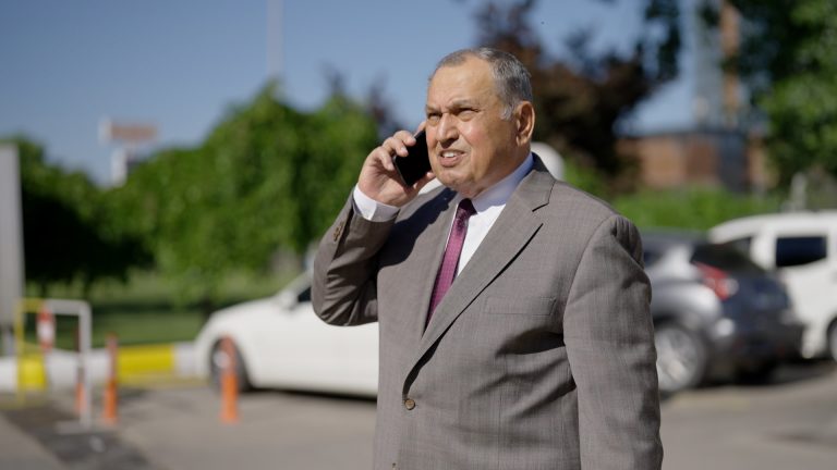 Seyyar Satıcılıktan Zirveye / Hüseyin Özdilek’in Hikayesi