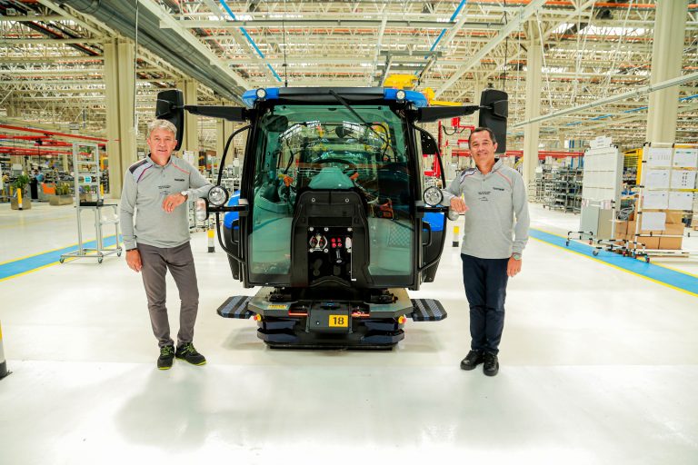 TürkTraktör yerli kabin üretimine başladı