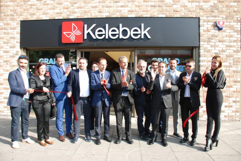 Kelebek İngiltere’deki ilk mağazasını açtı
