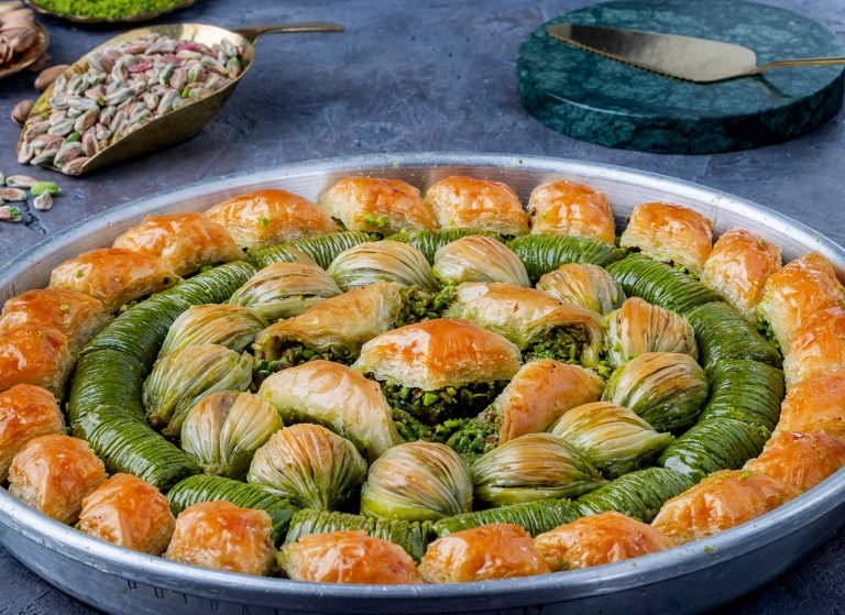 Fıstıkçının stok oyununu baklavacı bozdu / 30 milyon dolar ihracat