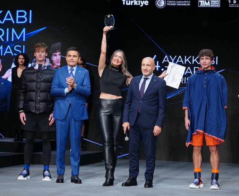 Ayakkabı sektörü yetenekli tasarımcıları ödüllendirdi
