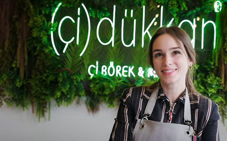 Çi böreği dünyaya yayacağız / Kırım tatarı Sena Cesur’un hikayesi