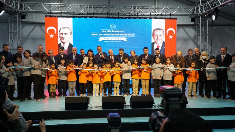 Canovate’in patronu Ümraniye’de okul yaptırdı