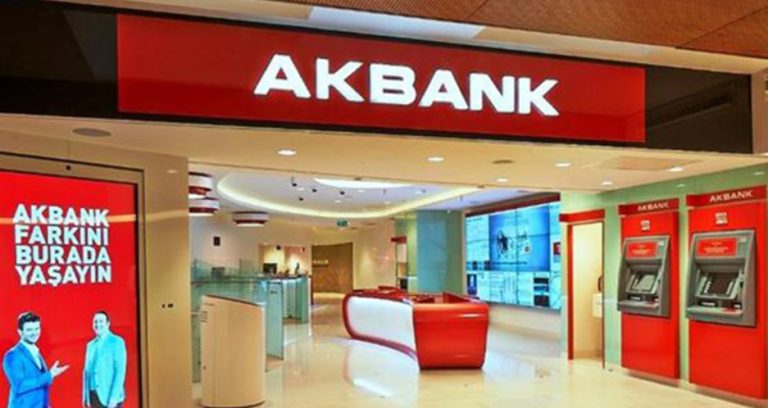 Akbank karını bir yılda beşe katladı
