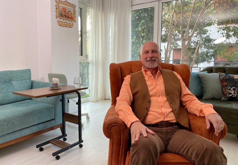 Kapalıçarşı’dan astrolojinin zirvesine / Öner Döşer’in 2023 öngörüleri