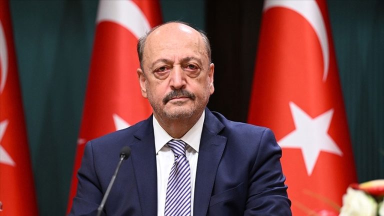 EYT’liler ne kadar maaş alacak? / Bakan Bilgin’den açıklama