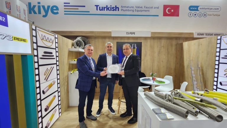 Türk armatür ürünleri Almanya’da vitrine çıktı