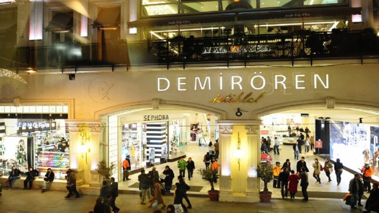 Demirören borcunu ödeyemedi, Taksim’deki AVM Denizbank’a geçti