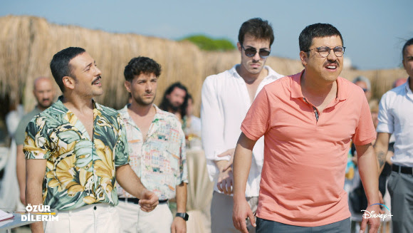 Disney Pluas’ın yeni Türk filmi ‘Özür Dilerim’ yayına giriyor