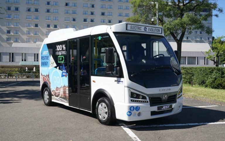 Japonya pazarına giren ilk Türk otomotiv markası Karsan oldu