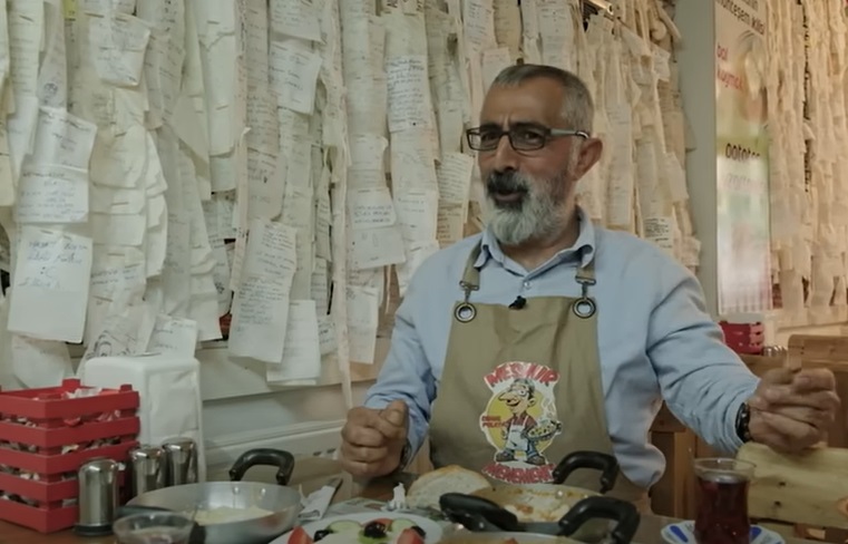 Turistlere menemeni sevdiren adam Cemal ustanın hikayesi