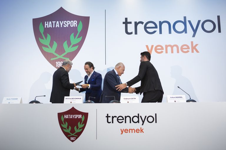 Atakaş Hatayspor lige Trendyol Yemek ile dönüyor