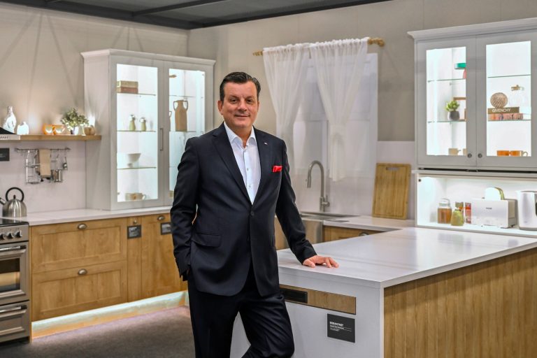 Hafele yeni koleksiyon ve ankastre ürün gruplarını Unicera’da sergiledi