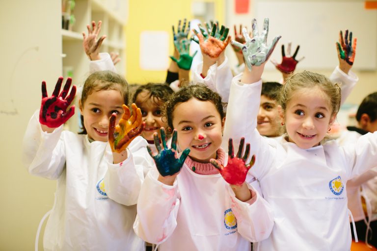 Maylo ve Türkiye Eğitim Gönüllüleri Vakfı iş birliği ile çocuklar “Düşleyecek Büyüyecek”