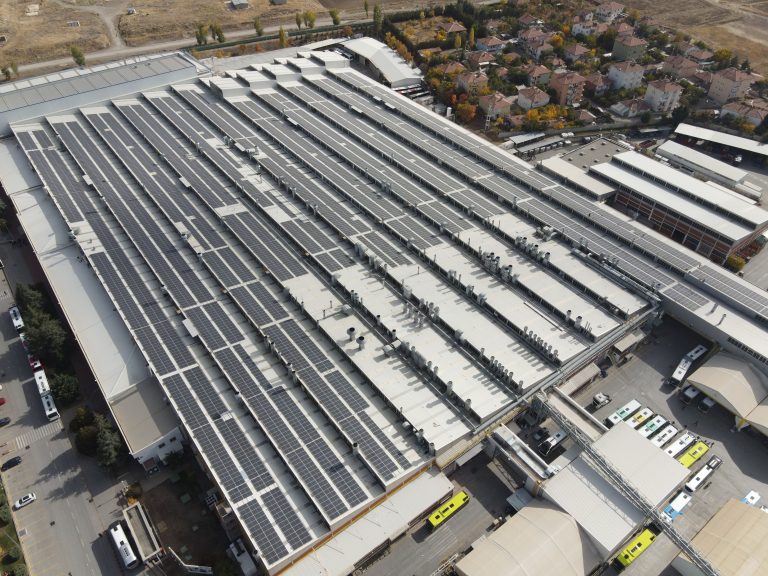 Fabrikasındaki elektriğin %45’ini güneşten alacak