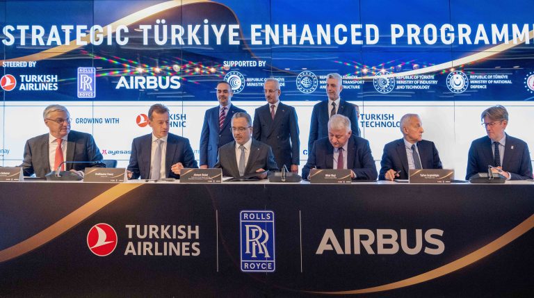 Rolls-Royce ve THY stratejik ortaklıklarını güçlendiriyor