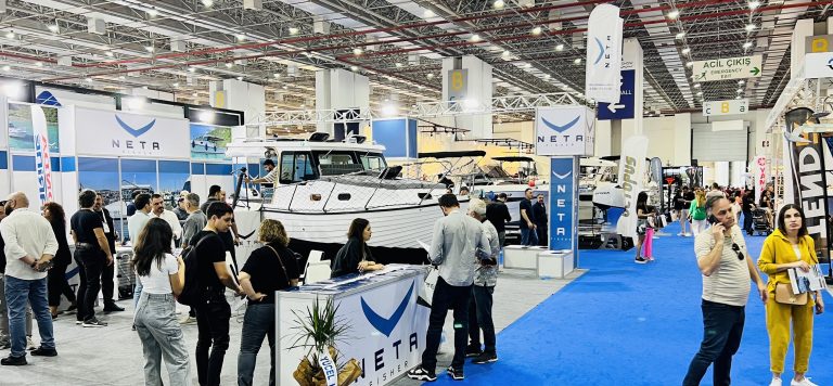 300’e yakın tekne İzmir’de ‘karaya çıktı’