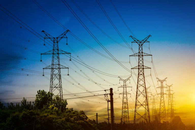 Elektriğe ve doğalgaza zam geldi