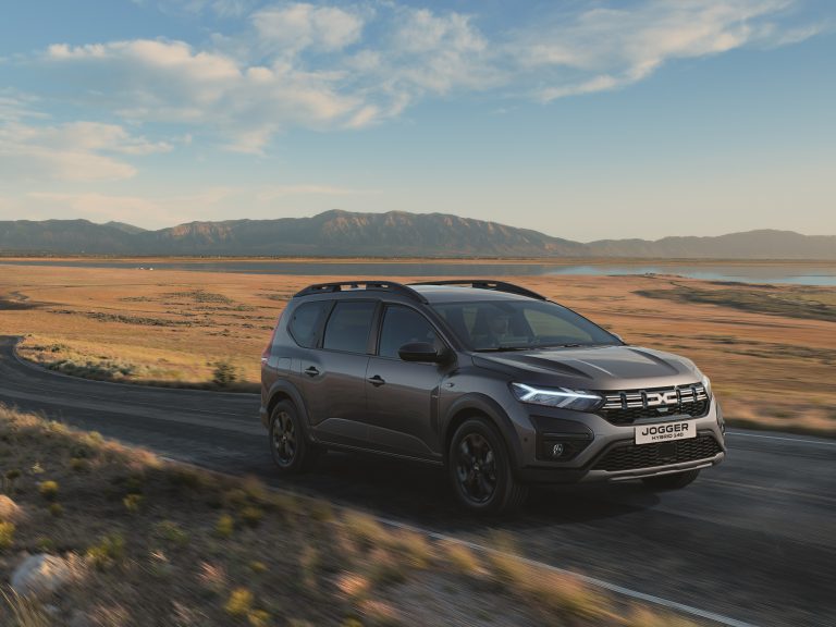 Dacia’nın tarihindeki ilk hibrit modeli Jogger Hybrid Türkiye’de