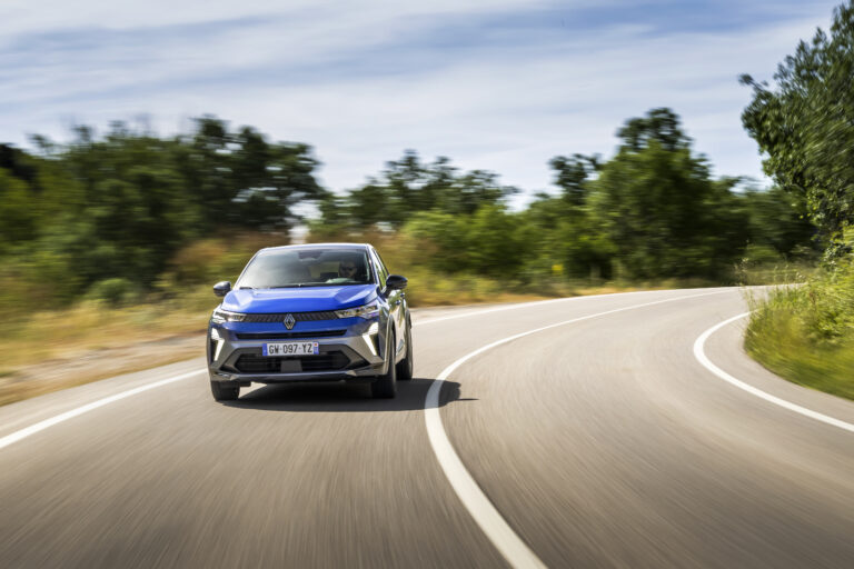 Yeni Renault Captur Türkiye’de