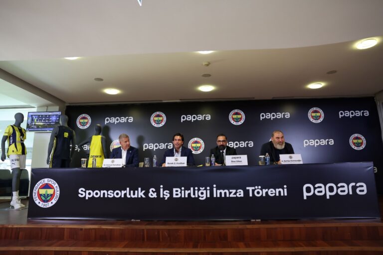 Papara, Fenerbahçe’nin yeni sponsoru oldu