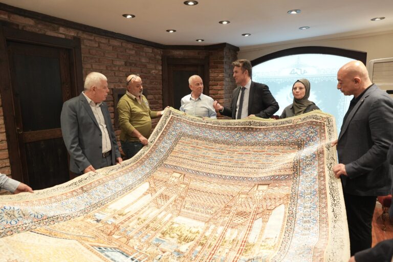 Anadolu’nun hazinesi el halıcılığı  ihracatla büyüyecek