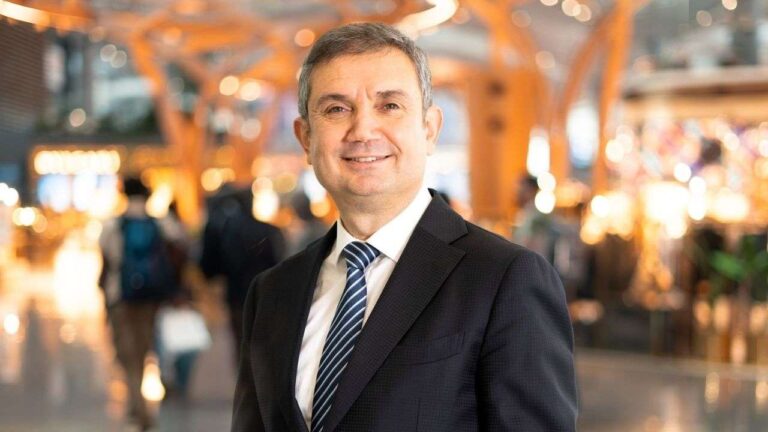 İGA Holding’e Eczacıbaşı’ndan CEO transferi