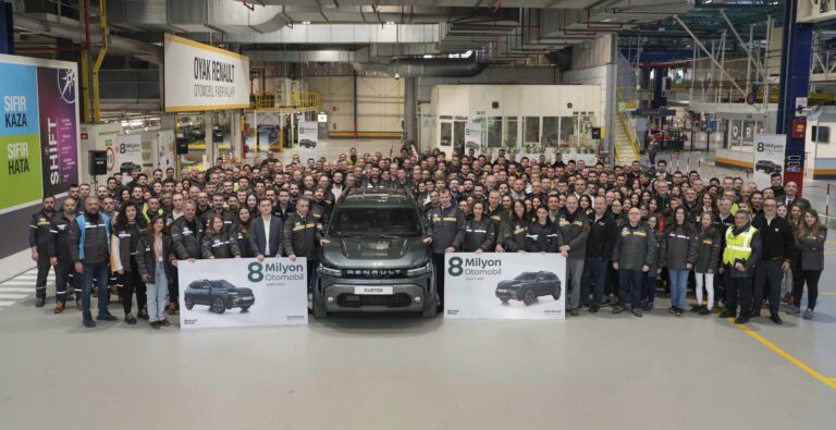 Oyak Renault 8 milyonuncu araç üretimini kutladı 