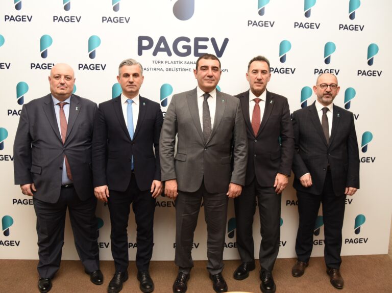 Plastik sektöründen  200 ülkeye  15 milyar dolarlık ihracat