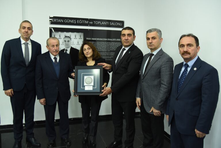 Ölümüyle sektörü yasa boğan Ertan Güneş’in adı PAGEV’in okulunda yaşayacak