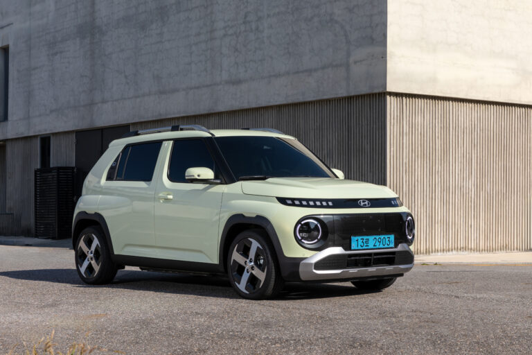 Hyundai’nin yeni elektriklisi INSTER’in fiyatı belli oldu