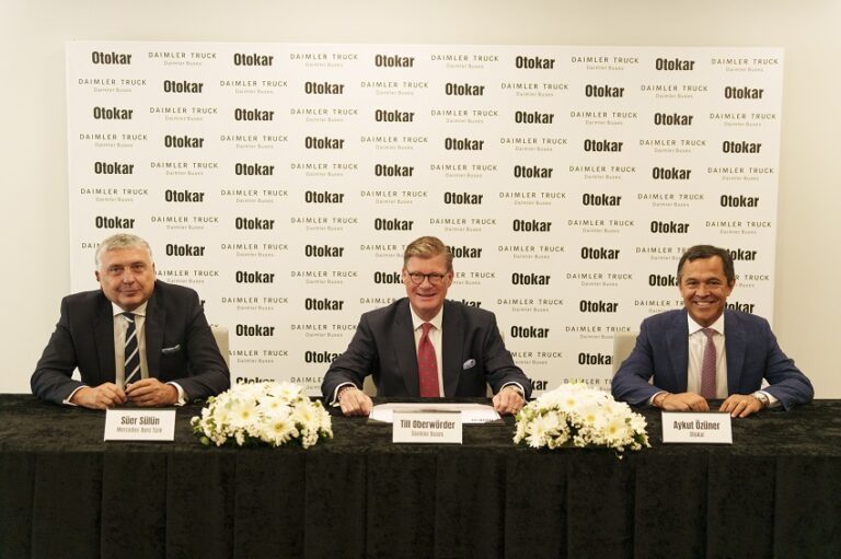 Mercedes’in otobüsleri Sakarya’da üretilecek