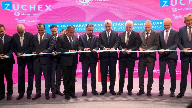 43 ülkeden ziyaretçi bölgenin en büyük fuarı ZUCHEX’te buluştu