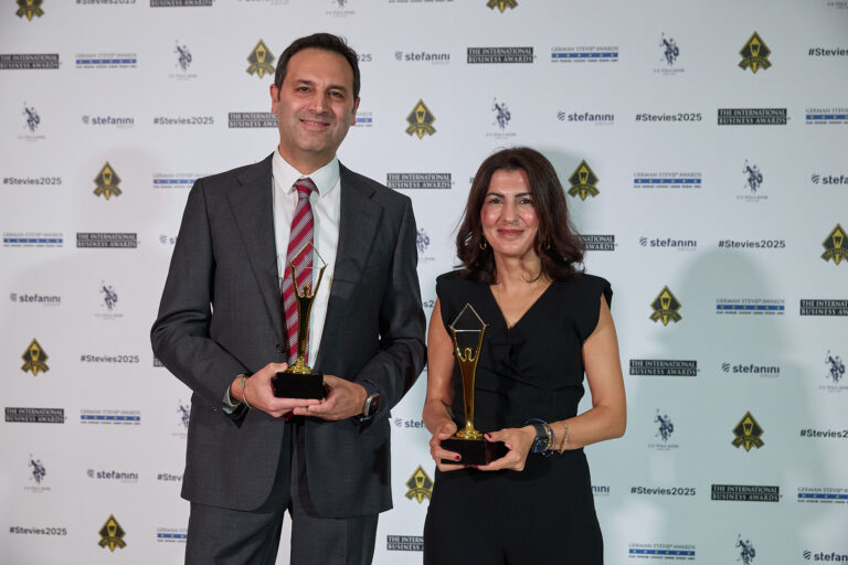 Jolly, Stevie Awards’ta iki ödül kazandı