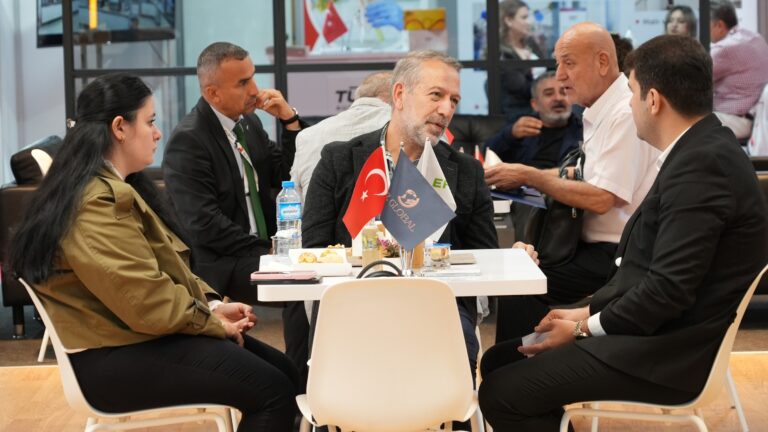 5 milyar dolarlık madeni yağ sektörü İstanbul’da buluştu