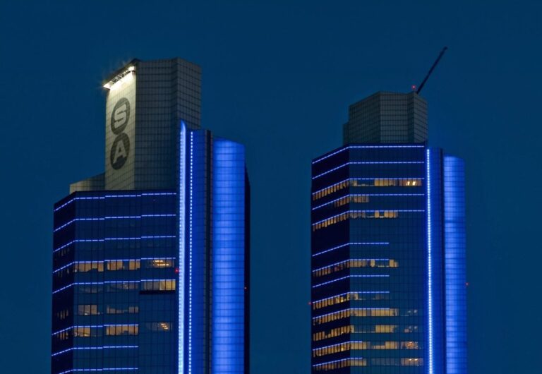 Sabancı’dan 9 ayda 1,2 trilyon TL kombine gelir