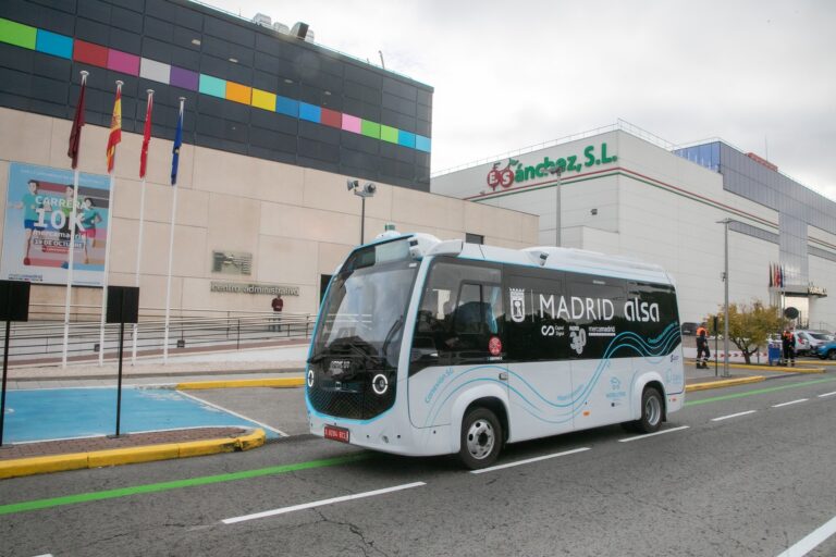 Otokar’ın otonom otobüsü İspanya’da  yolcu taşımaya başladı