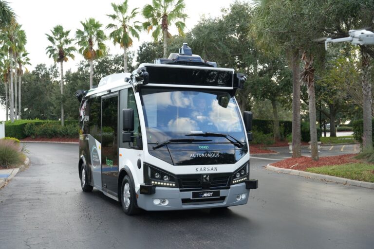 Karsan, Otonom e-JEST ile Amerika’dan İlk 10 Araçlık Siparişini Aldı