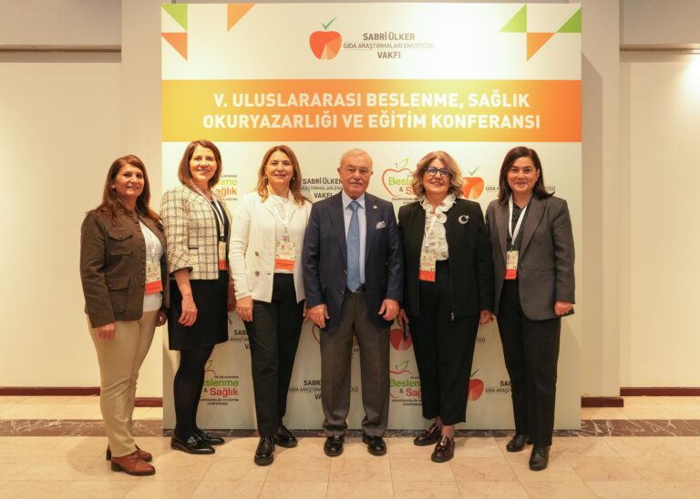 Sabri Ülker Vakfı, gıda ve beslenmede kavram yanılgılarını uluslararası konferansta masaya yatırdı