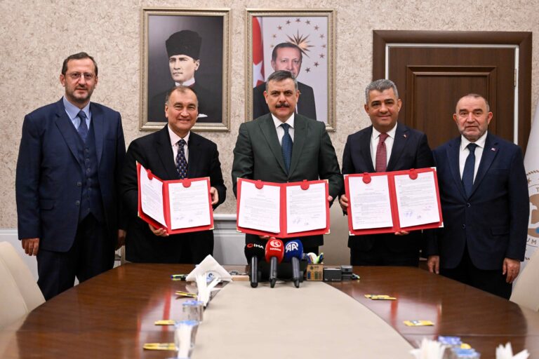 Yıldız Holding’den Gastronomi Liseleri Projesi’ne Destek